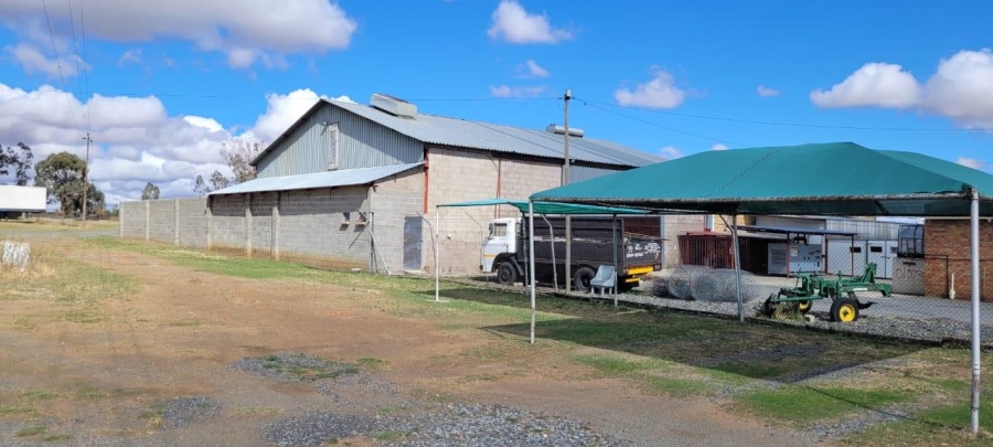 Commercial Property for Sale in Theunissen Free State